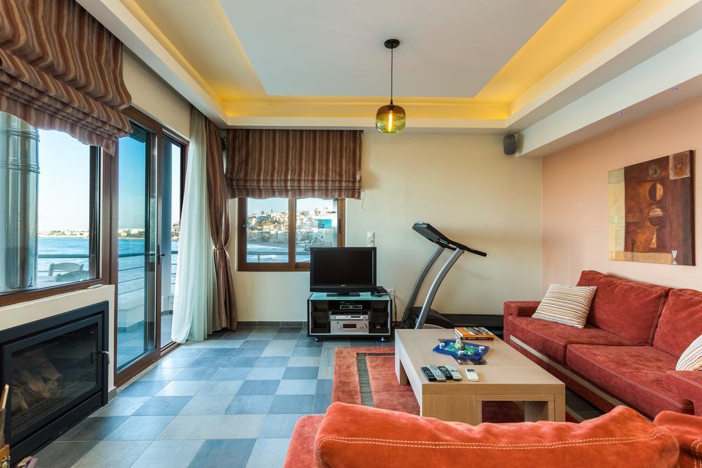 Cavo Seaside Suites (Adults Only) Rethymno Exterior foto